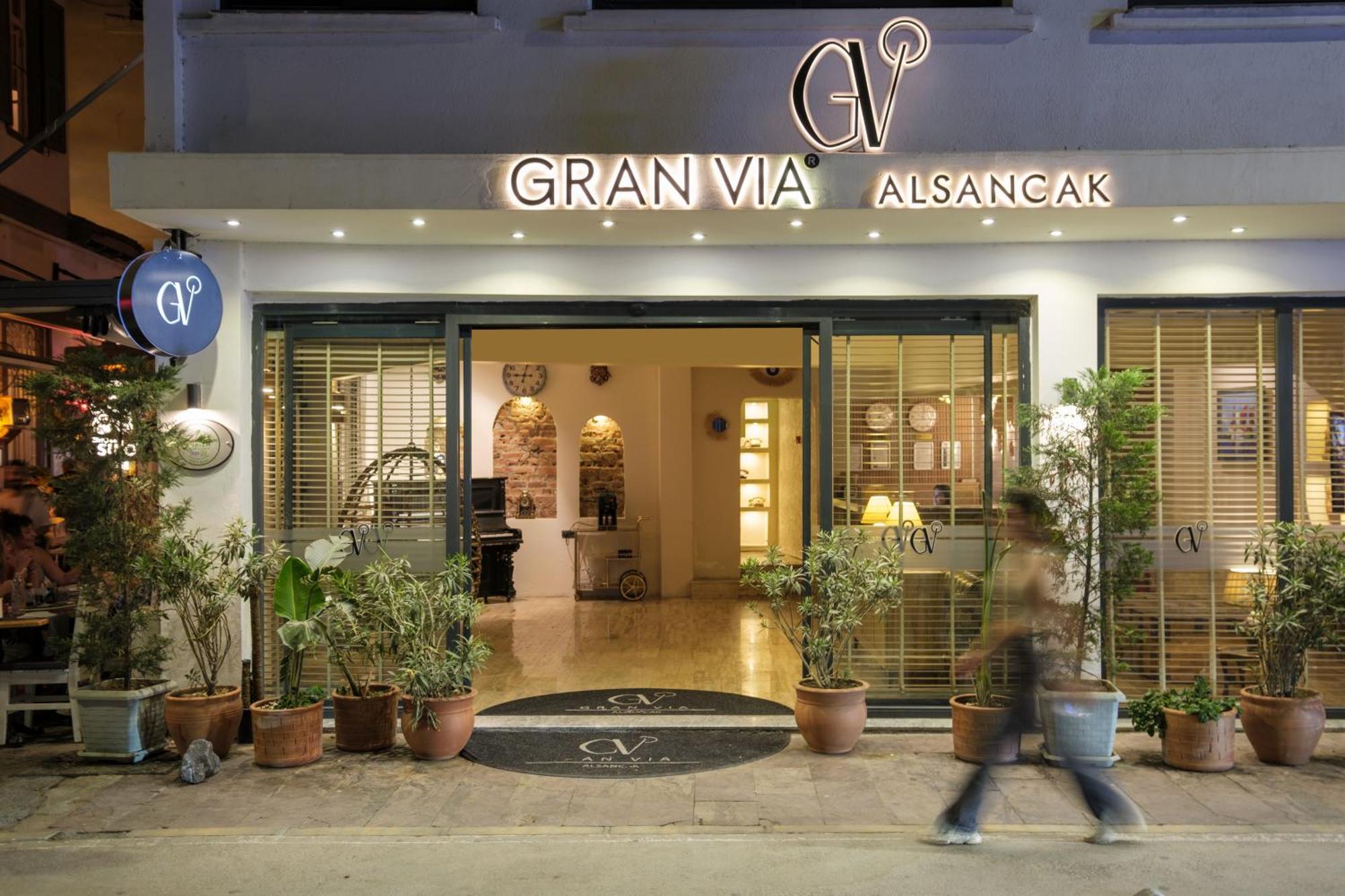 Gran Via Alsancak Hotel Izmir Exterior photo